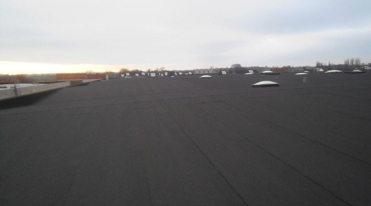 ROOF CONSULTING offre une solution de toiture durable au maître d'ouvrage TVH